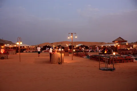 Exploring the Magic: Evening Desert Safari Adventures in Dubai and Abu Dhabi