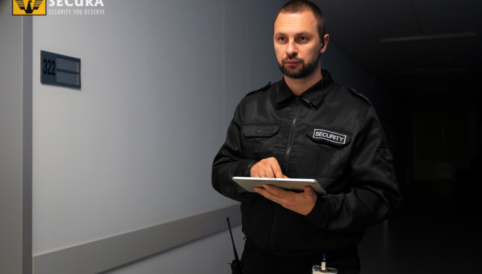 Housekeeping & Security Guard Services in Delhi