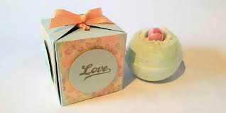Custom Bath Bomb Boxes