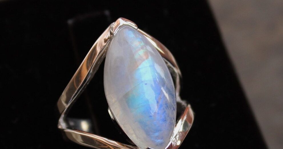 buy moonstone gemstone online