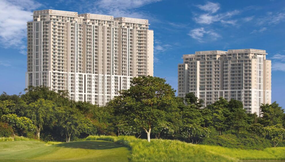 DLF The Crest